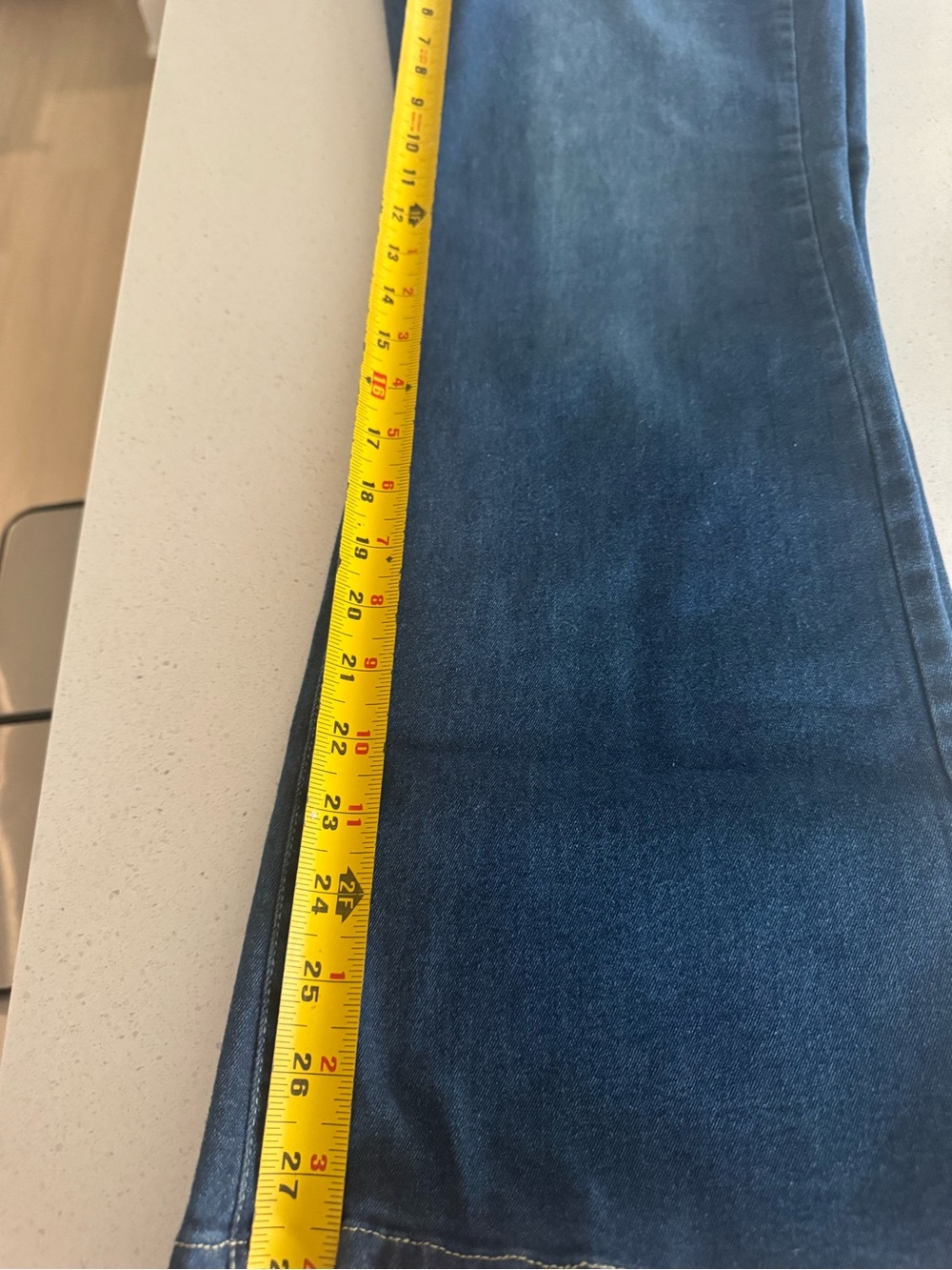 Women's Wide Leg Jeans in Vintage Blue - Picture 6 of 9